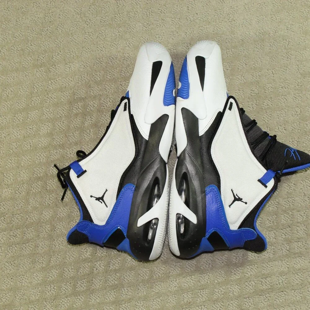 IOB Jordan Max Aura 4 Men's Size 13 White Black Hyper Royal High Top Bas…
